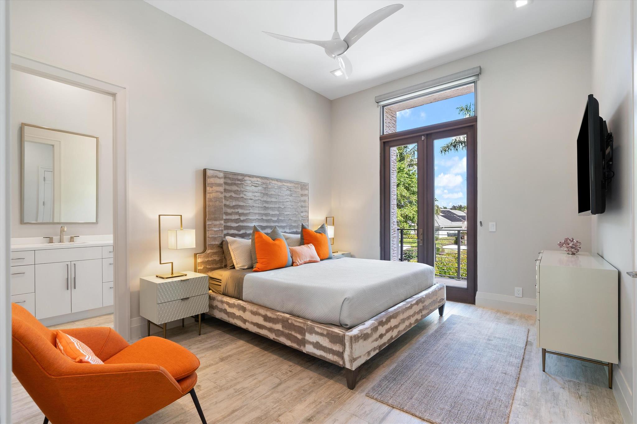 ROYAL HIDDEN COVE / POLO - Residential