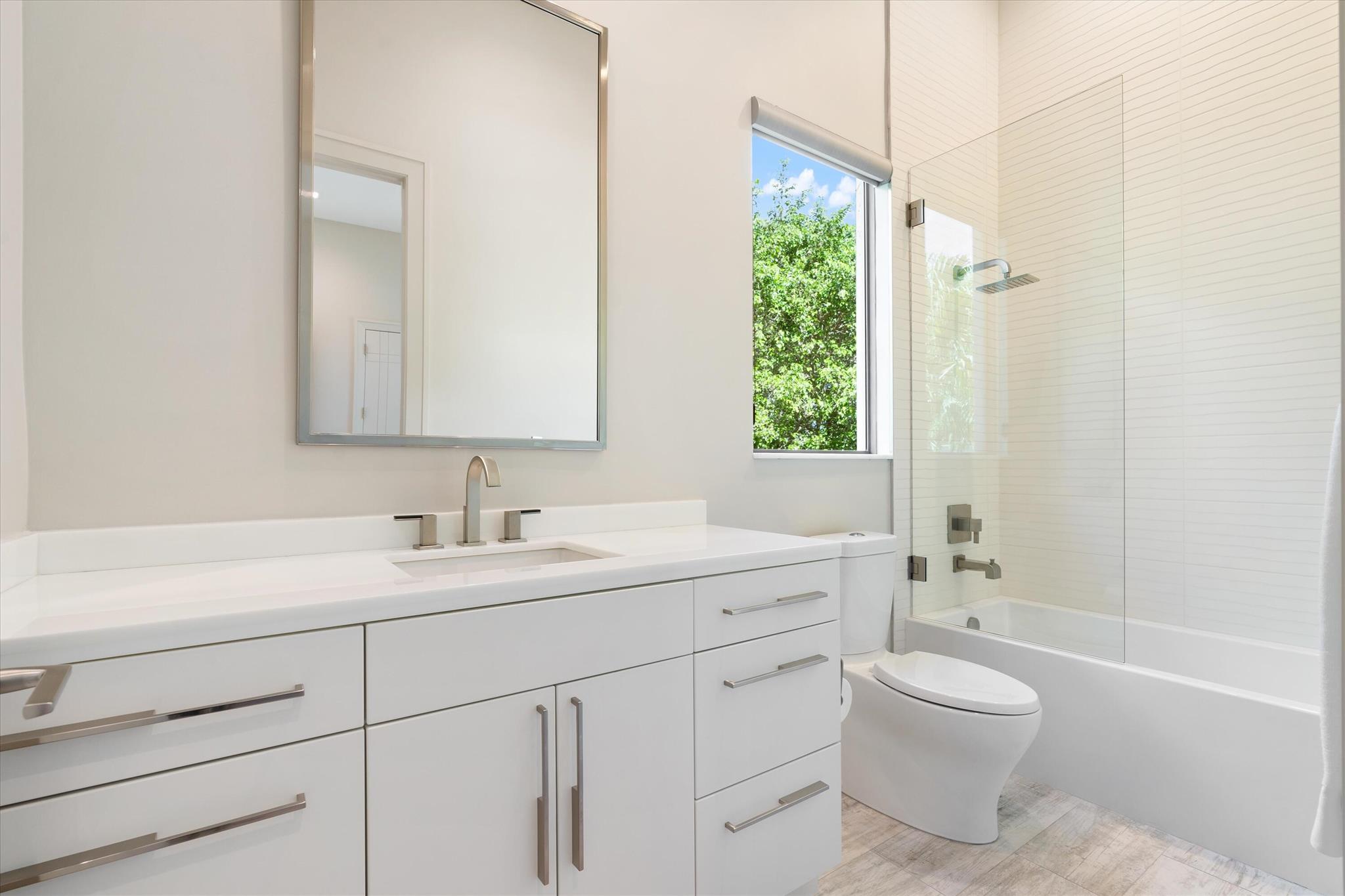 ROYAL HIDDEN COVE / POLO - Residential