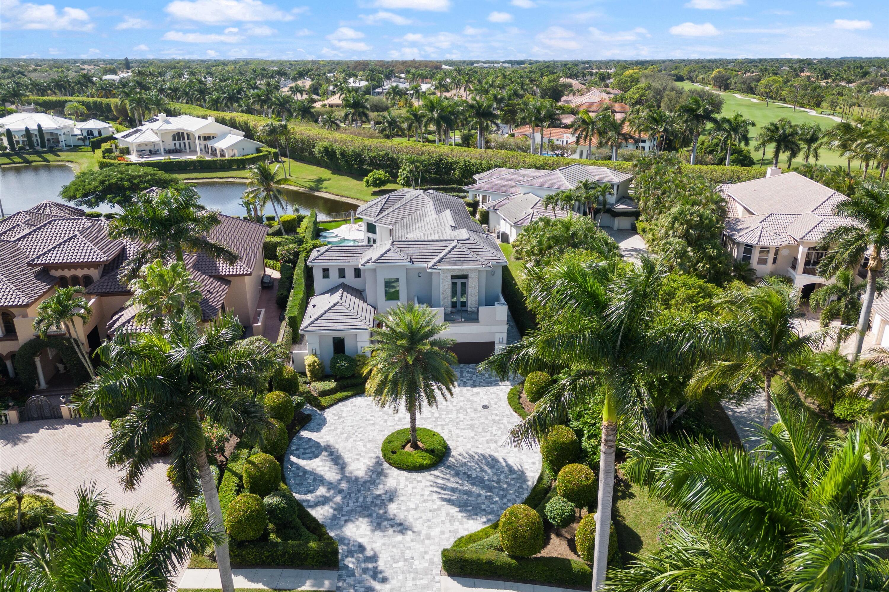 ROYAL HIDDEN COVE / POLO CLUB - Residential