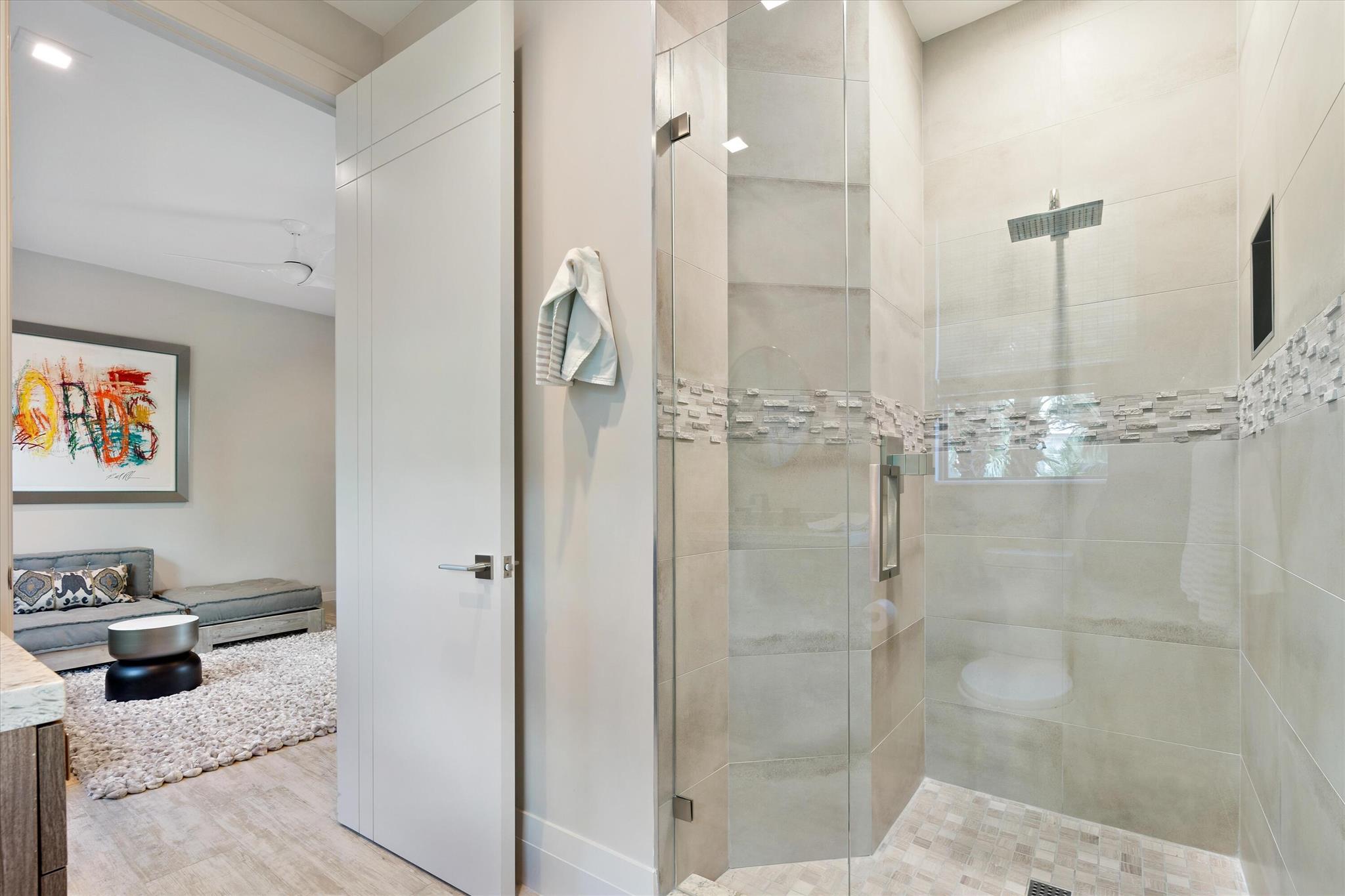 ROYAL HIDDEN COVE / POLO - Residential