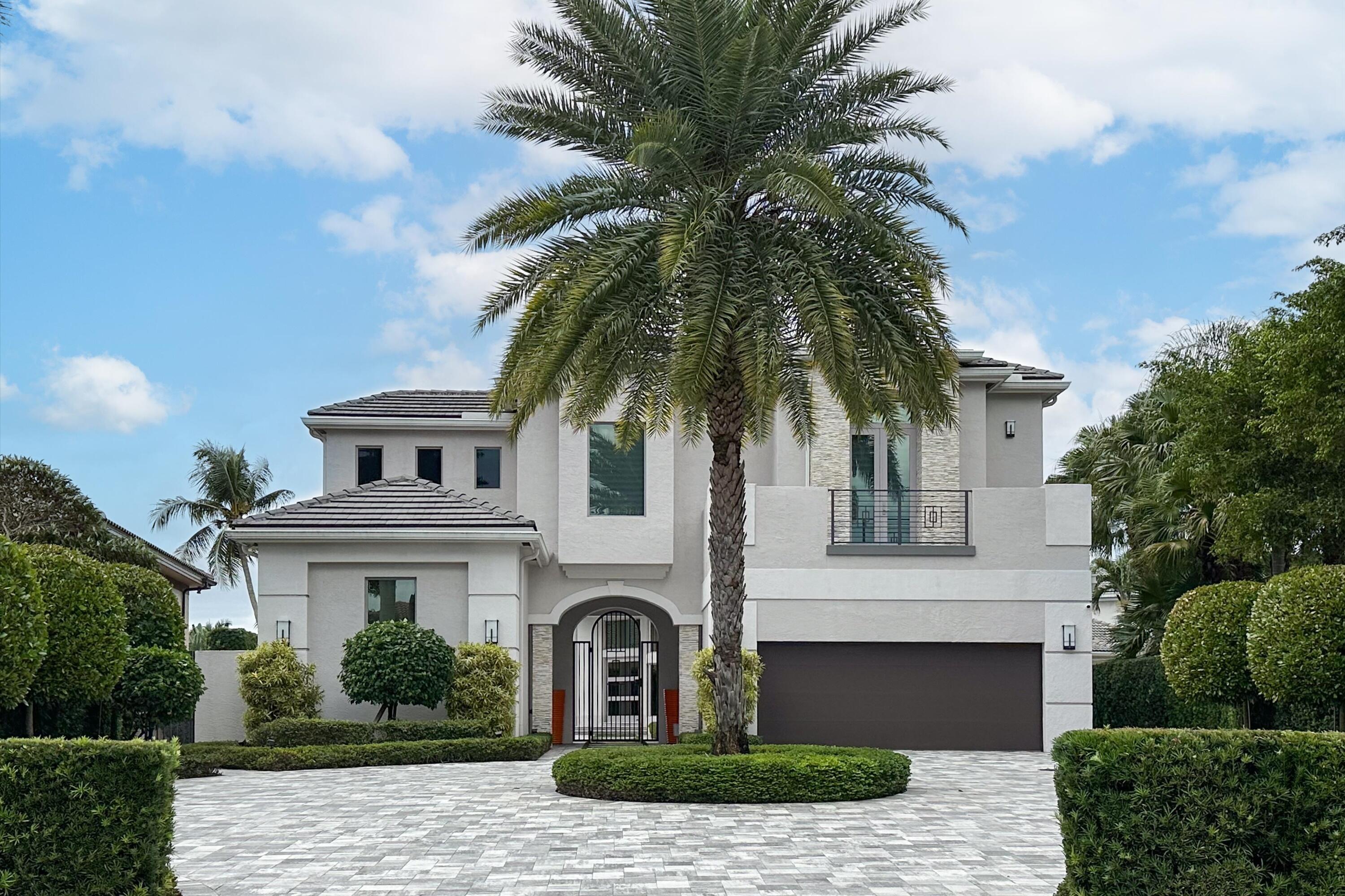 ROYAL HIDDEN COVE / POLO CLUB - Residential