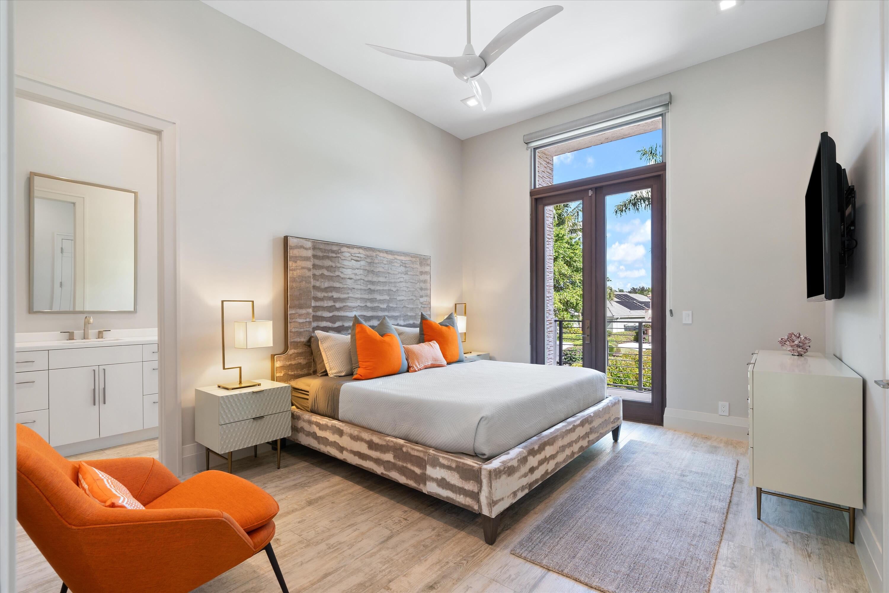 ROYAL HIDDEN COVE / POLO CLUB - Residential