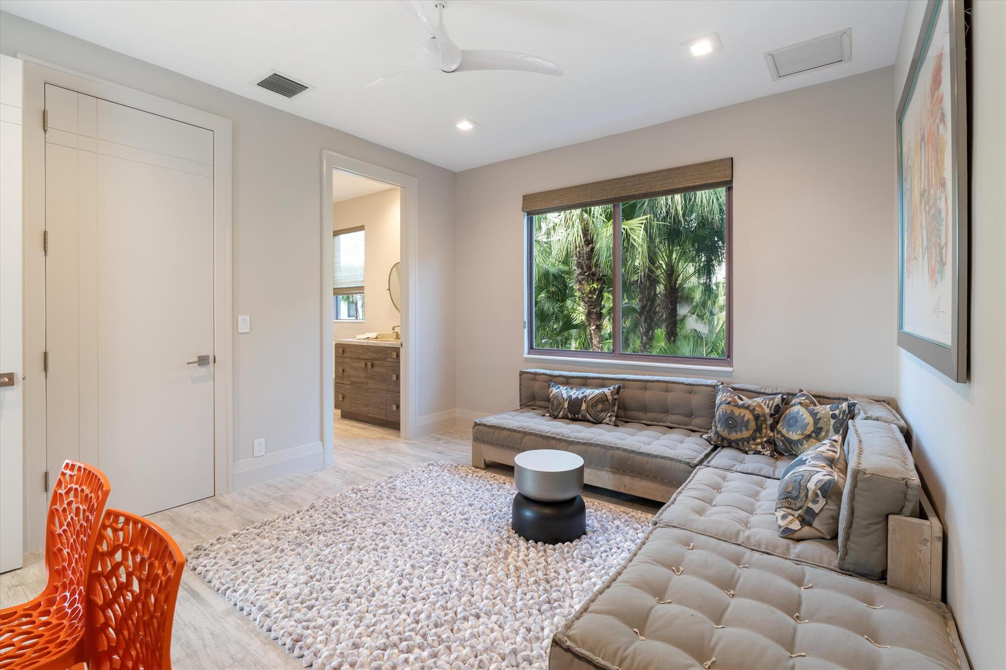 ROYAL HIDDEN COVE / POLO - Residential