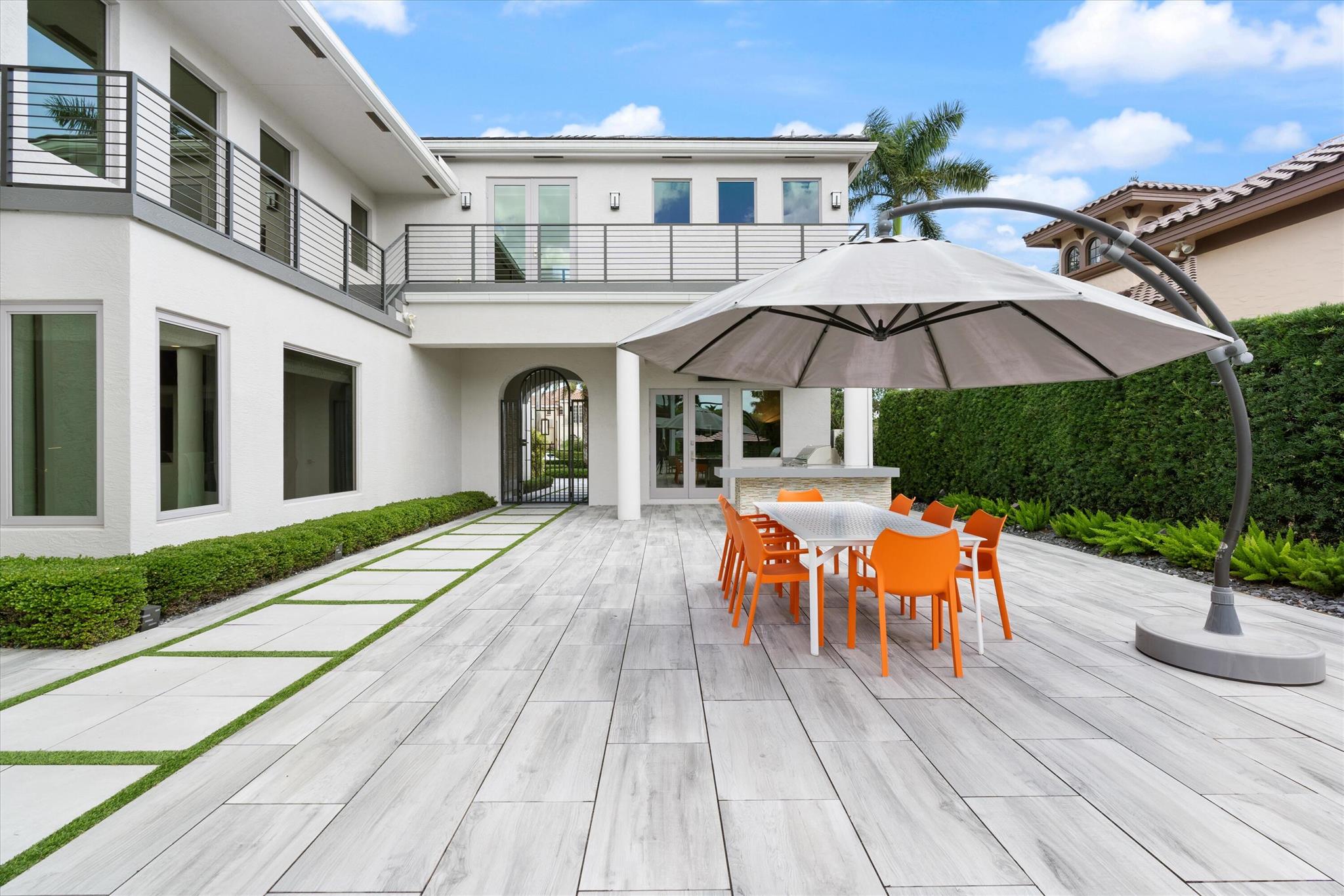 ROYAL HIDDEN COVE / POLO - Residential