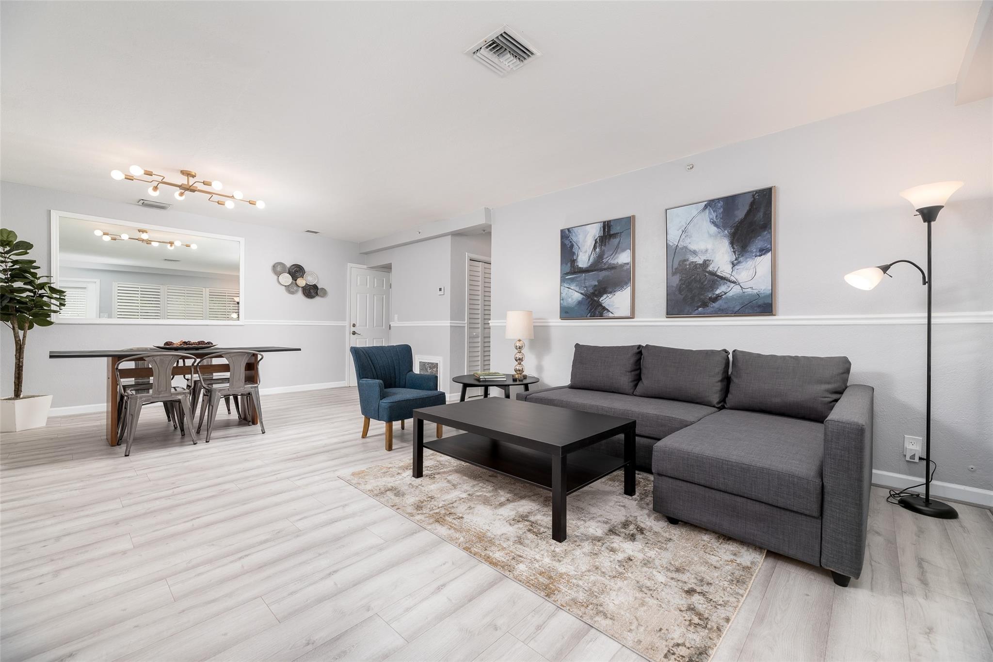 Tucked away on a quiet street in the desirable Lake Ridge neighborhood, this one-bedroom, one-bathroom home offers the perfect balance of peace and convenience. Surrounded by greenery, it features a bright and welcoming living space, a comfortable bedroom, central air conditioning, and the added benefit of an in-unit washer and dryer.
WiFi is included! Just minutes from the beach, Publix, Gulf Stream Brewing, shopping, dining, and downtown Fort Lauderdale, this home combines comfort and modern amenities with a prime location. A rare find in one of the city’s most charming neighborhoods.