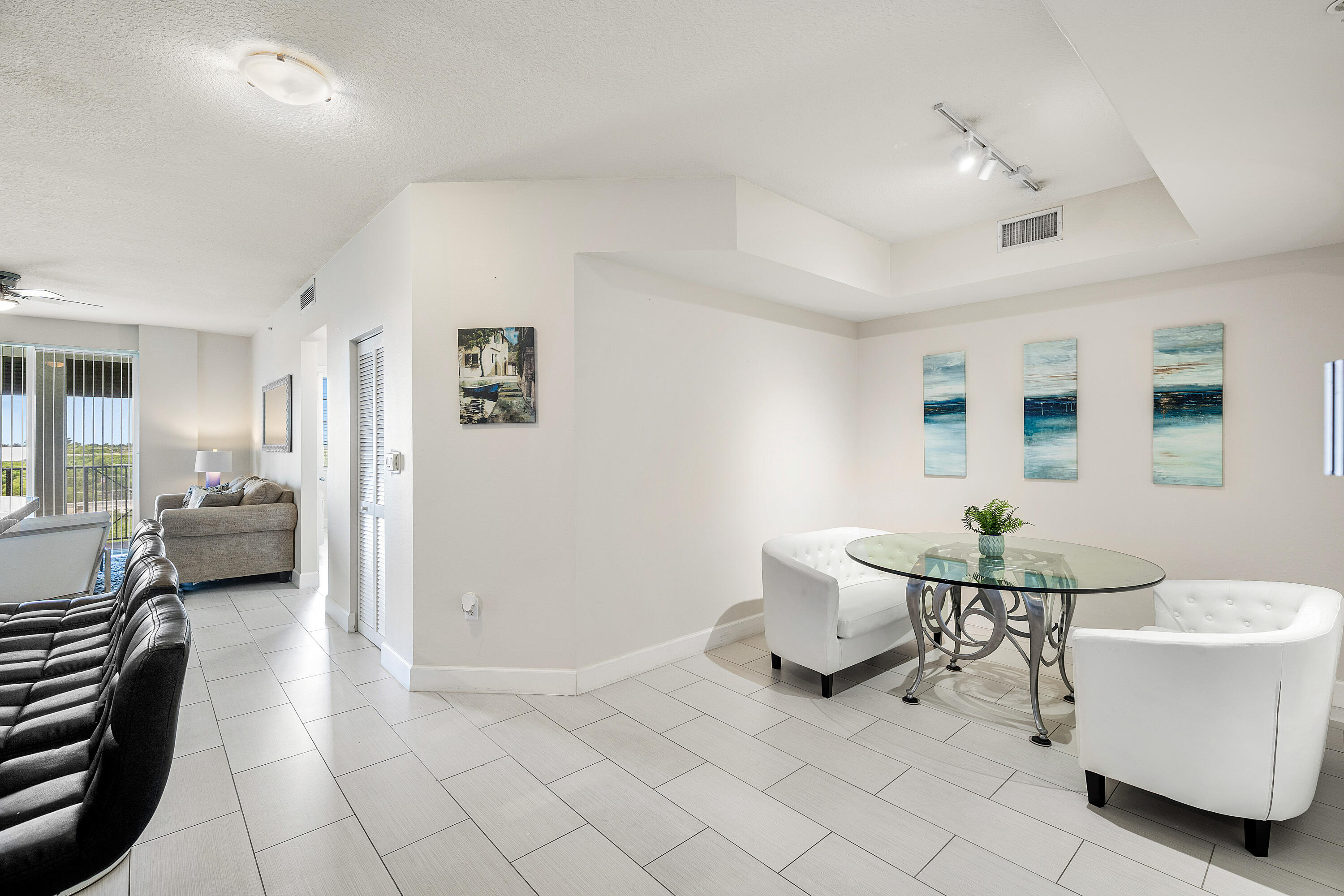 255 NE 3rd Avenue 2503