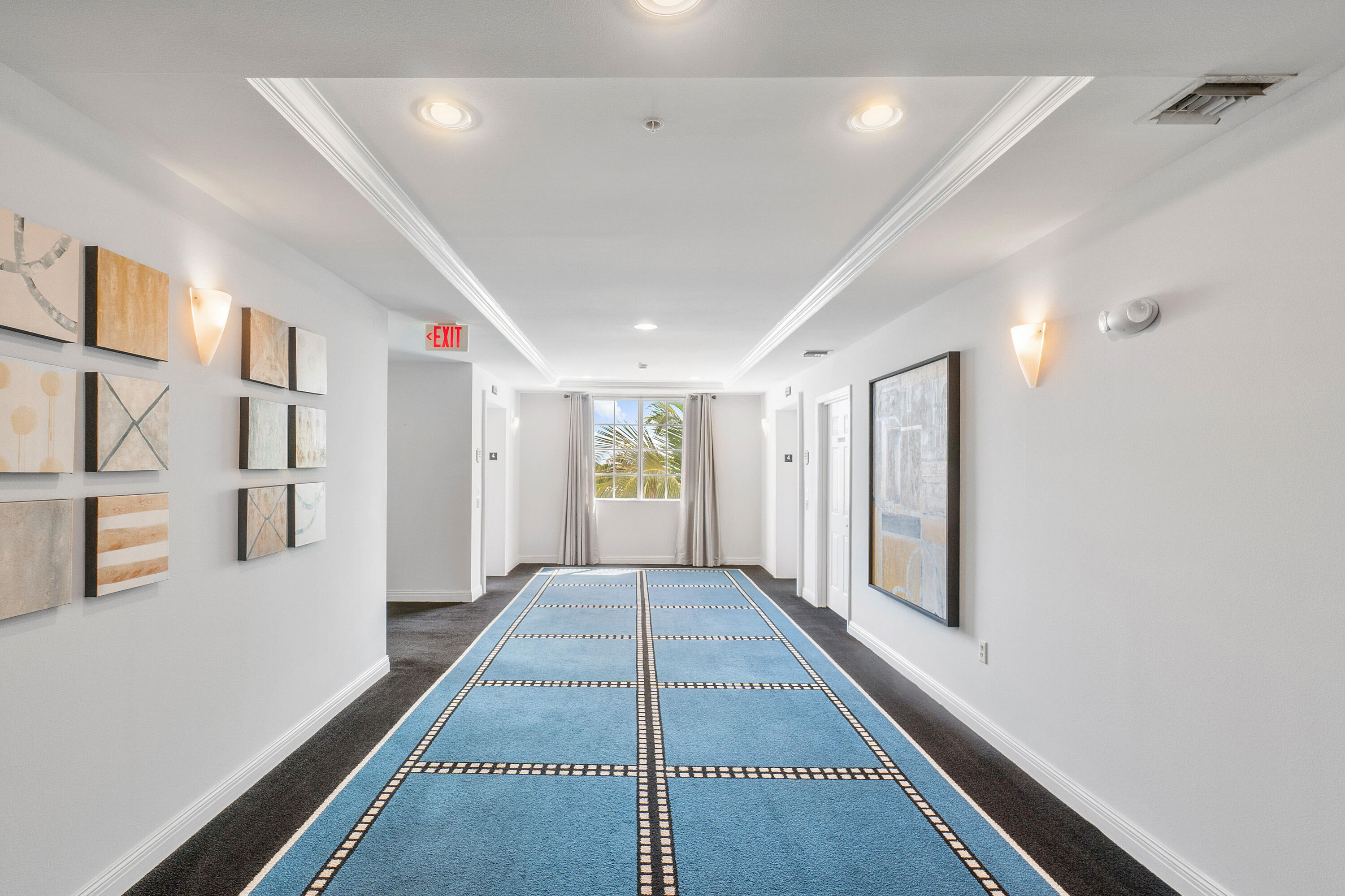 PINEAPPLE GROVE VILLAGE CONDO - Residential