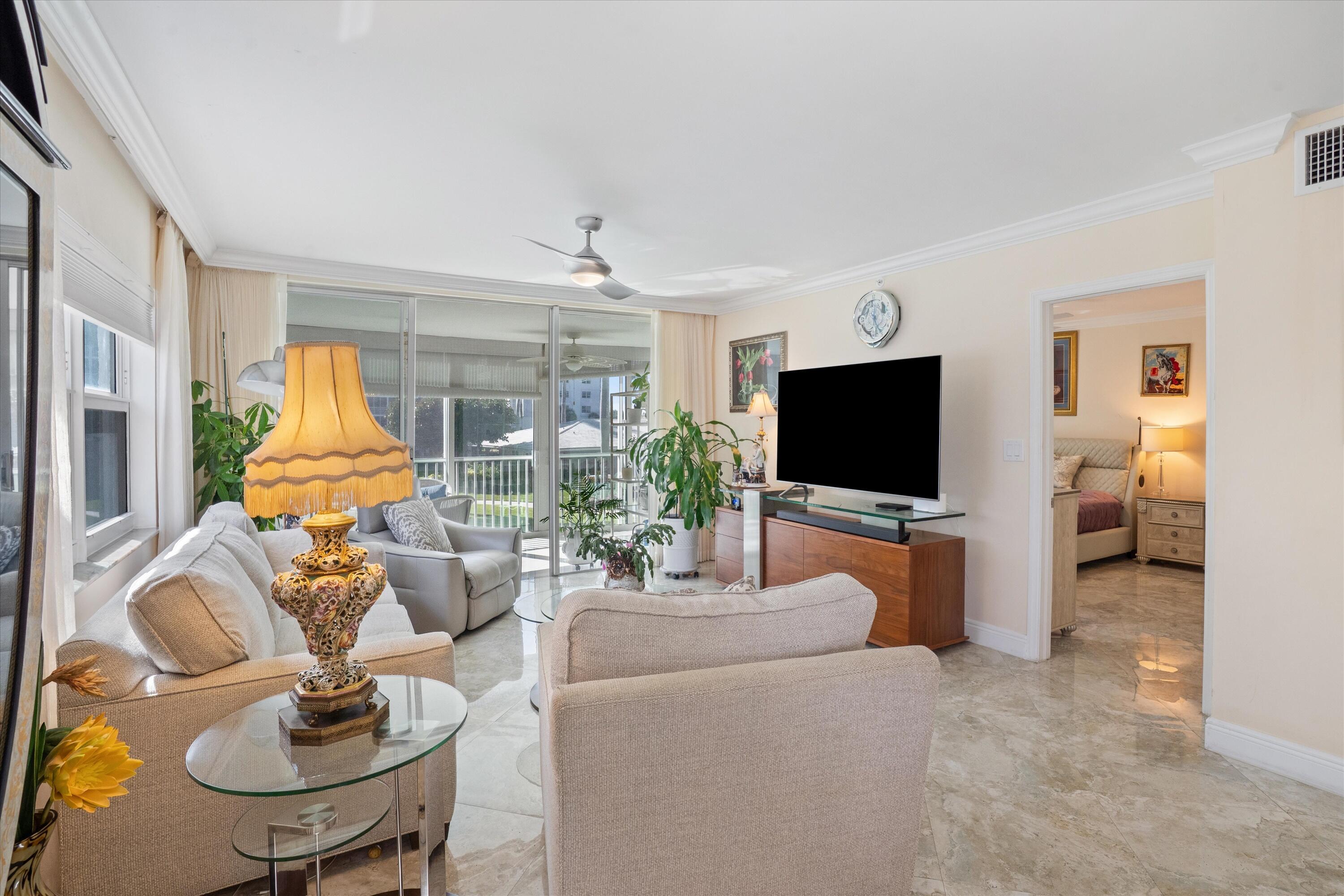 SEAGATE OF HIGHLAND CONDO - Residential