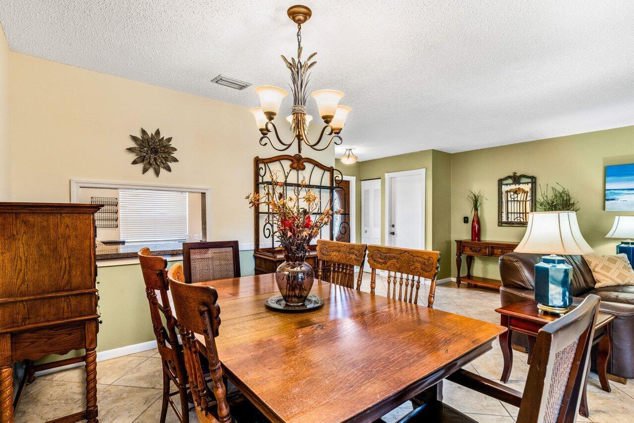 View photos, virtual tours, details... 3709 Hertford Court