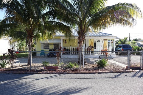 Photo of 1099 7th Street, Okeechobee, FL 34974 (MLS # B26037231)