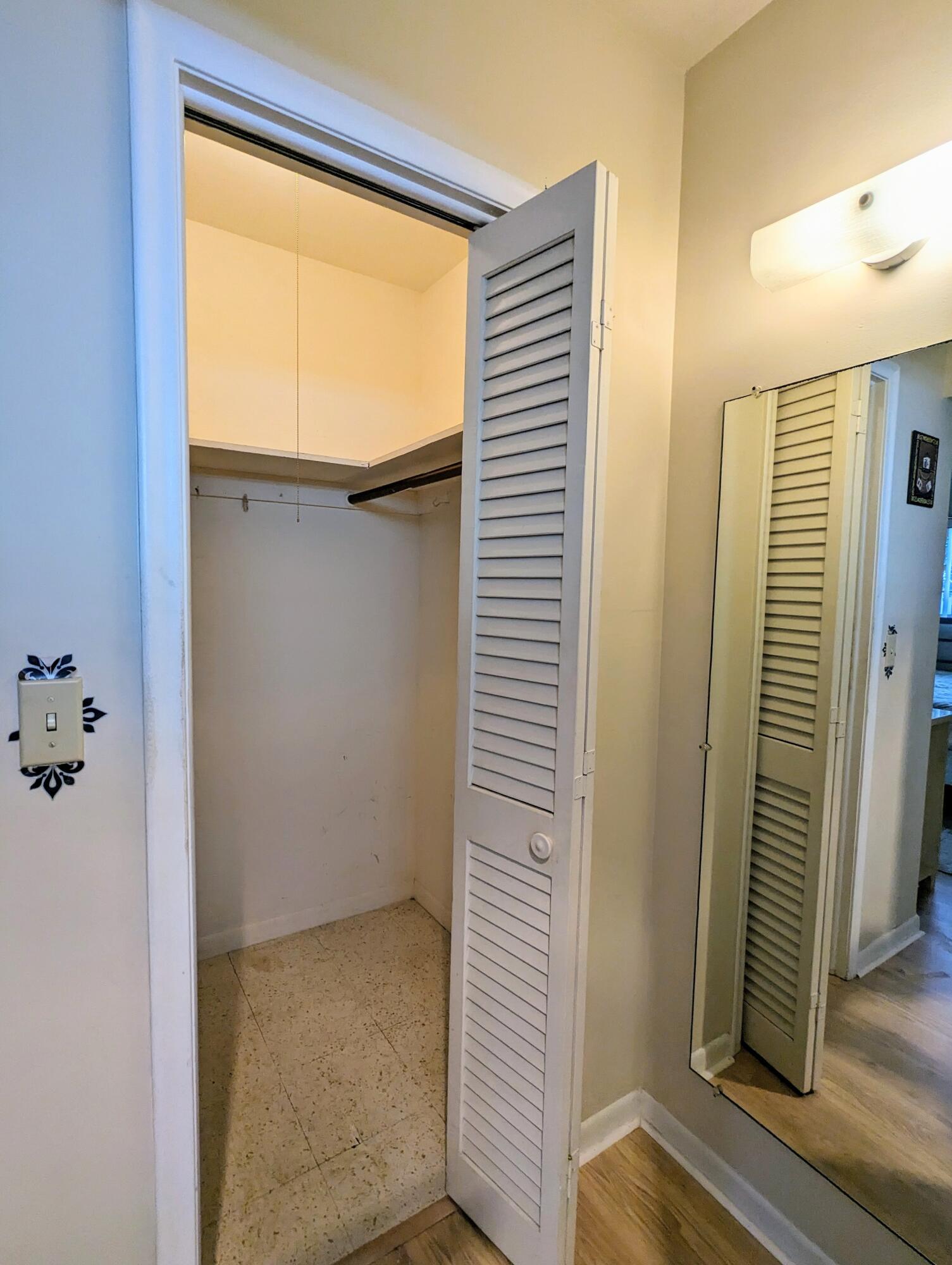 WALTHAM CONDO - Residential