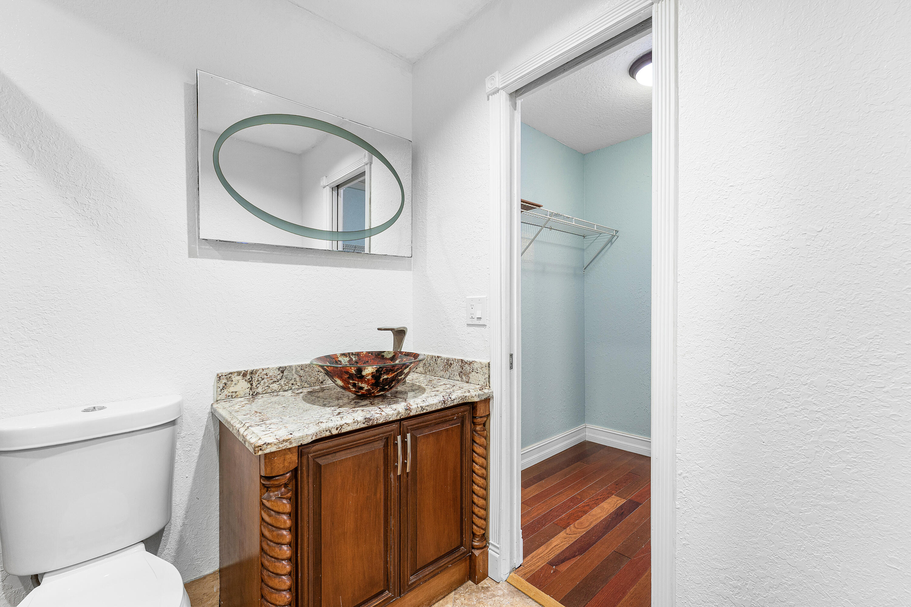 ROYAL VILLAGE TOWNHOUSES CONDO - Residential