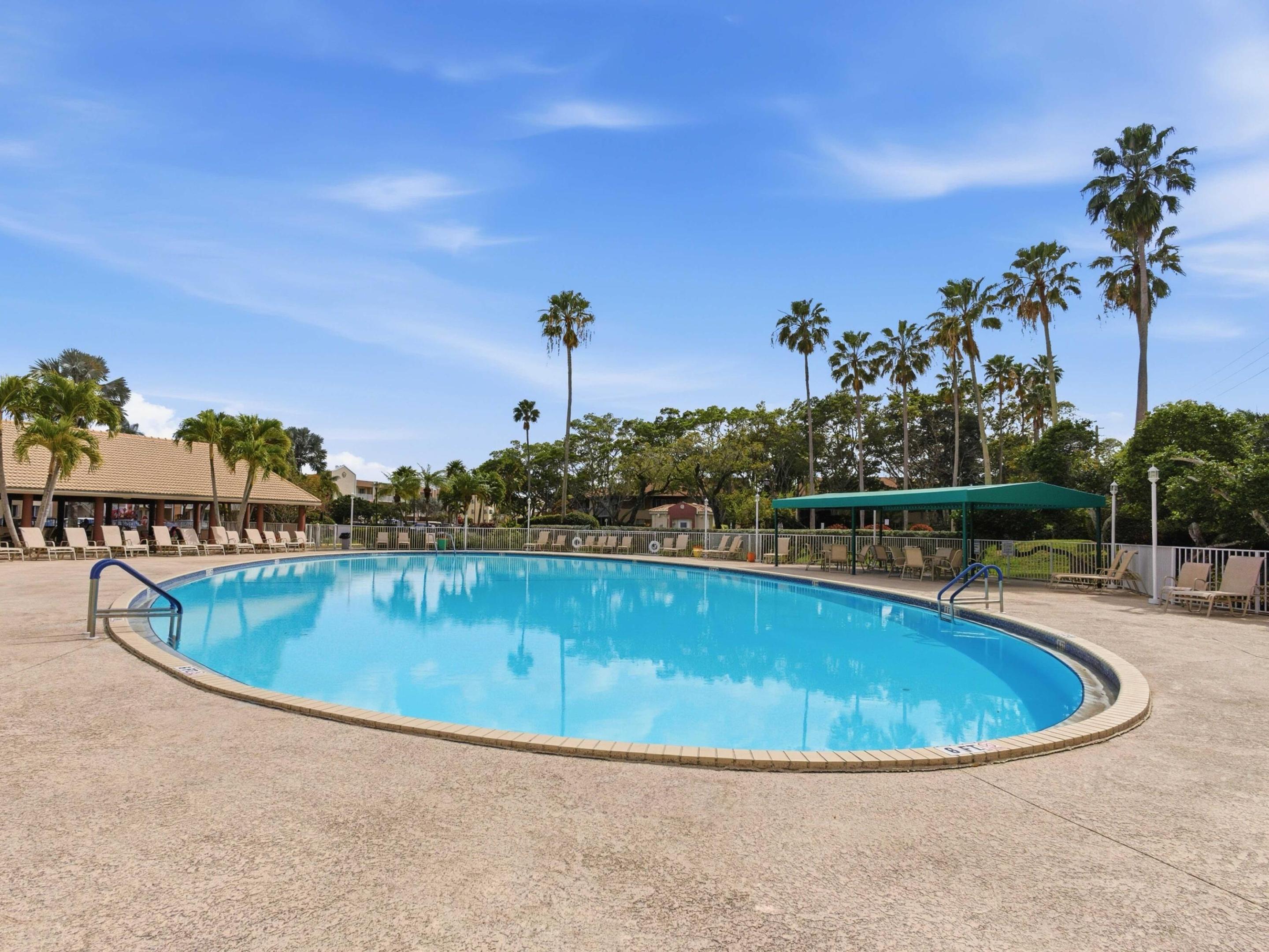 Devon Condominium - Residential