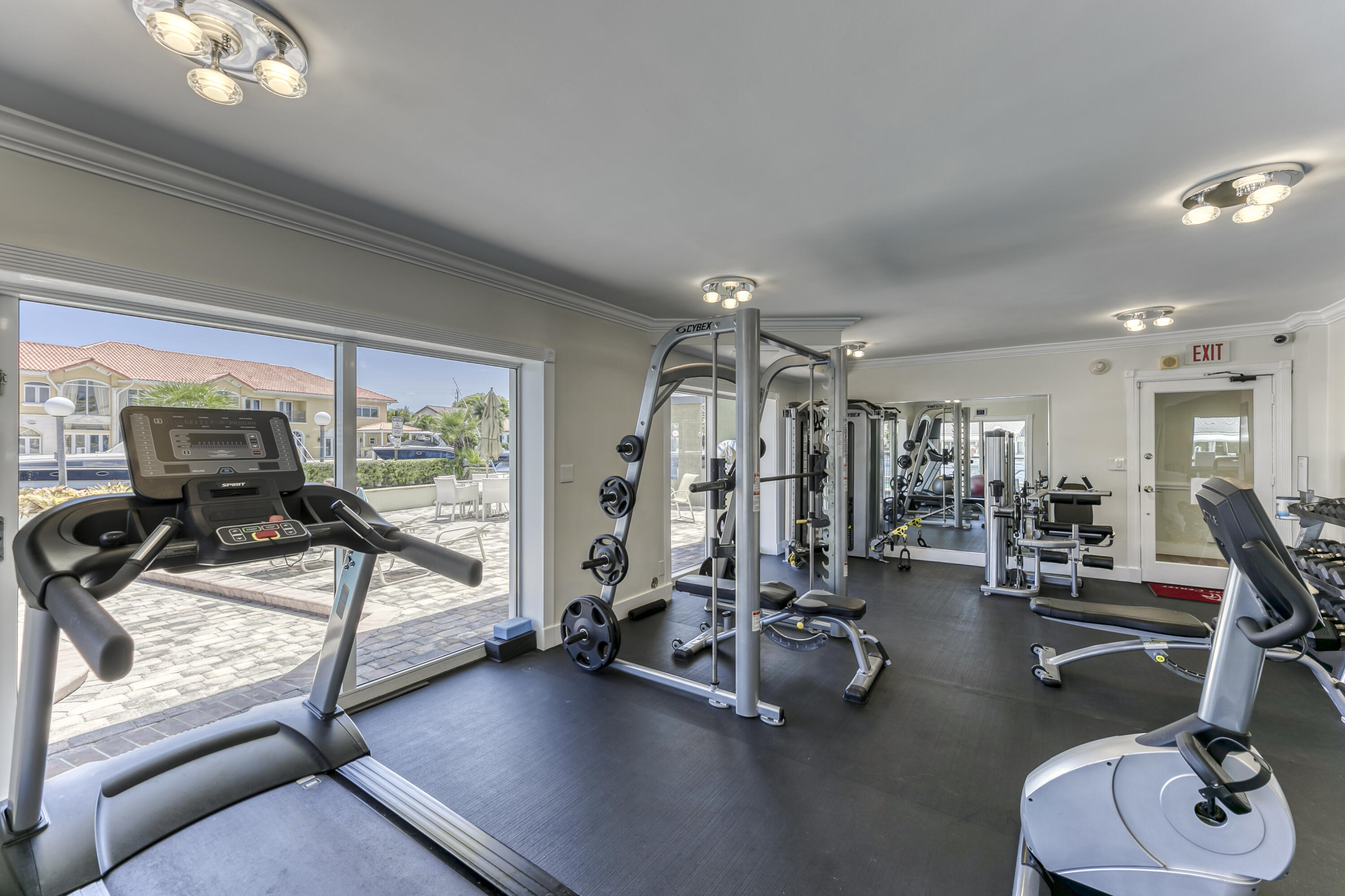 LAUDERDALE TOWER CONDO - Residential