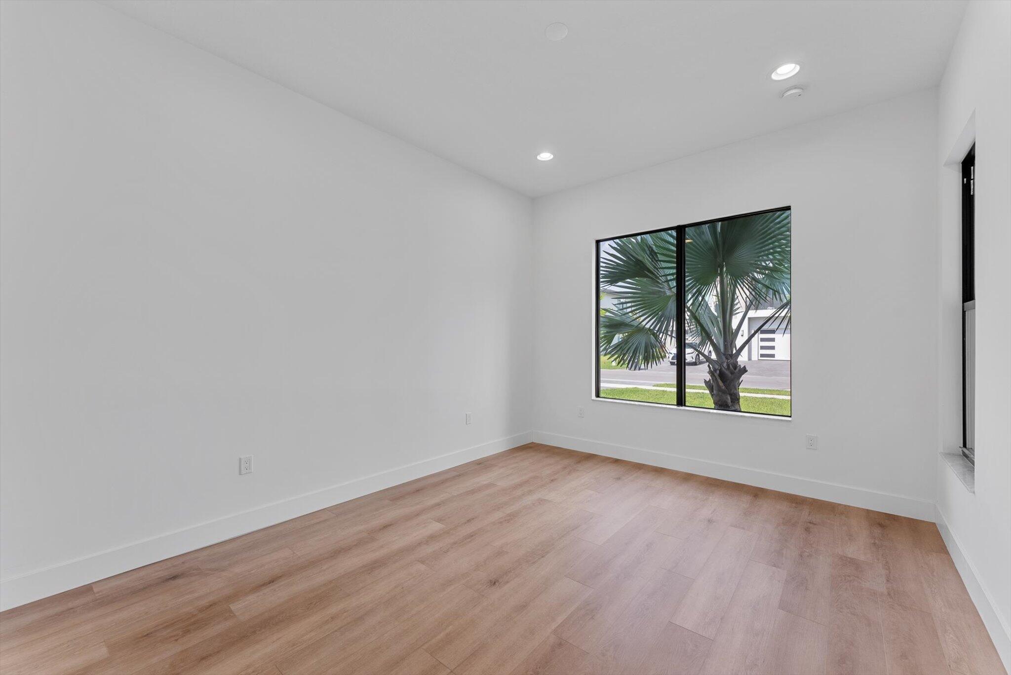 Lotus Palm - Residential