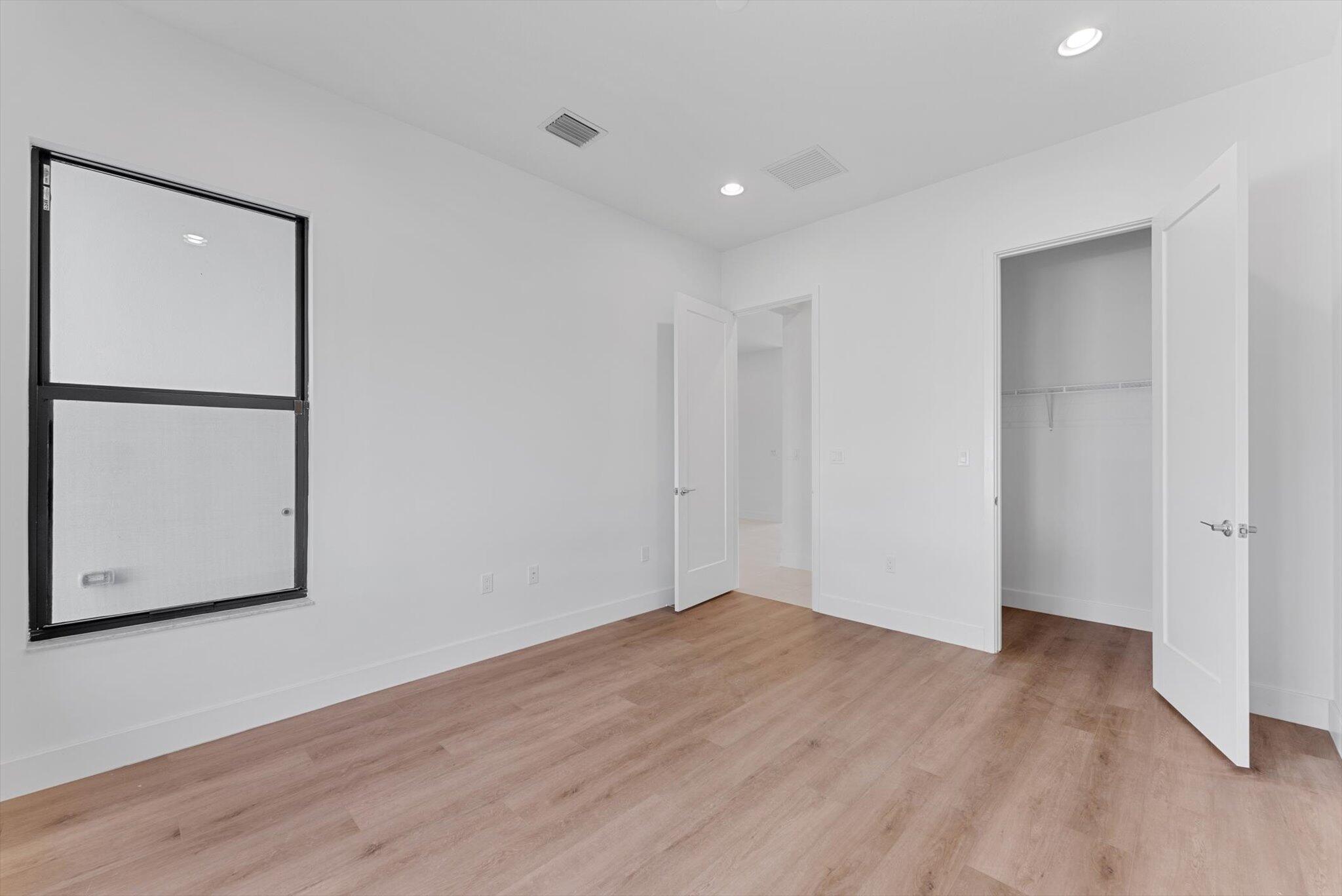 Lotus Palm - Residential