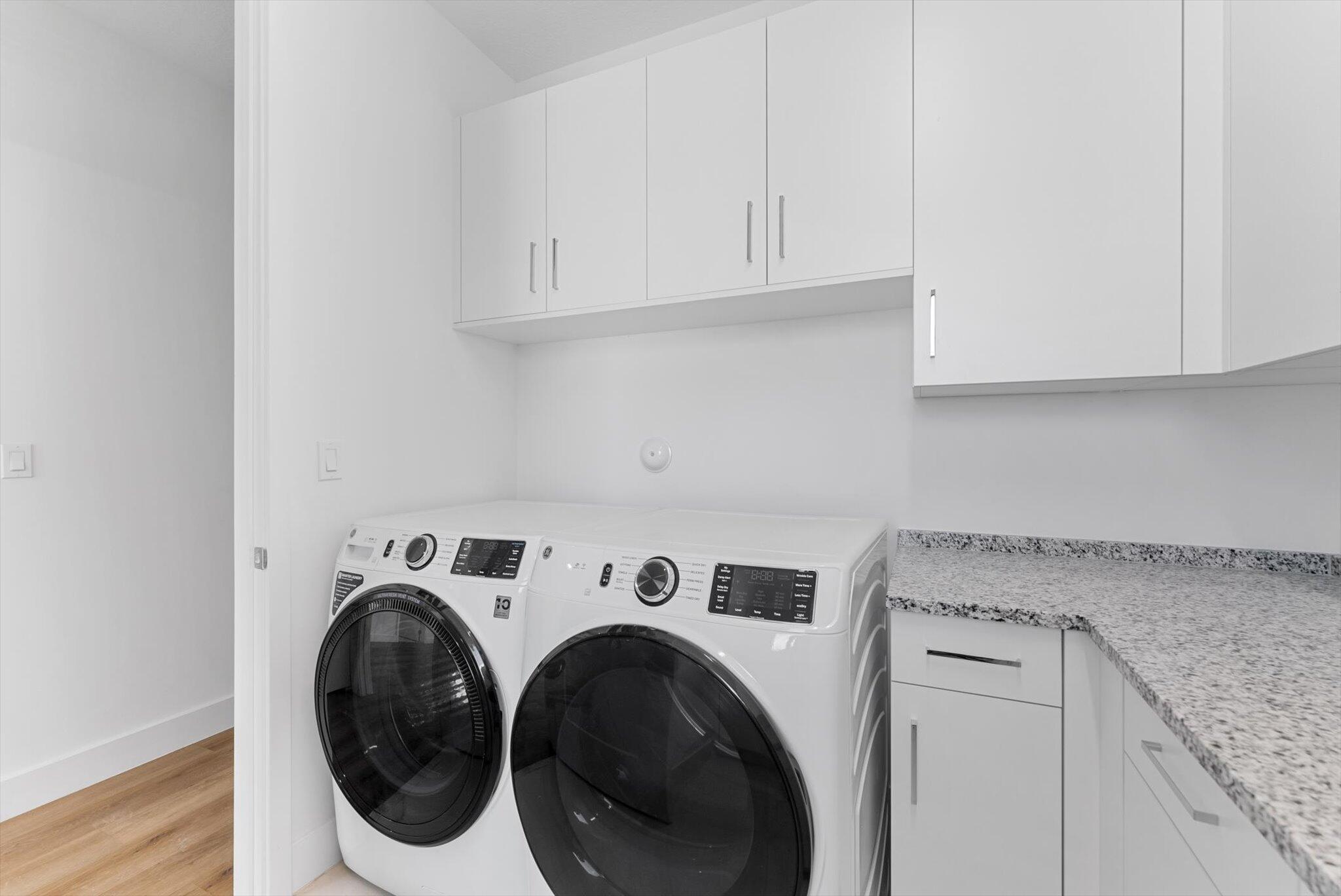 Lotus Palm - Residential