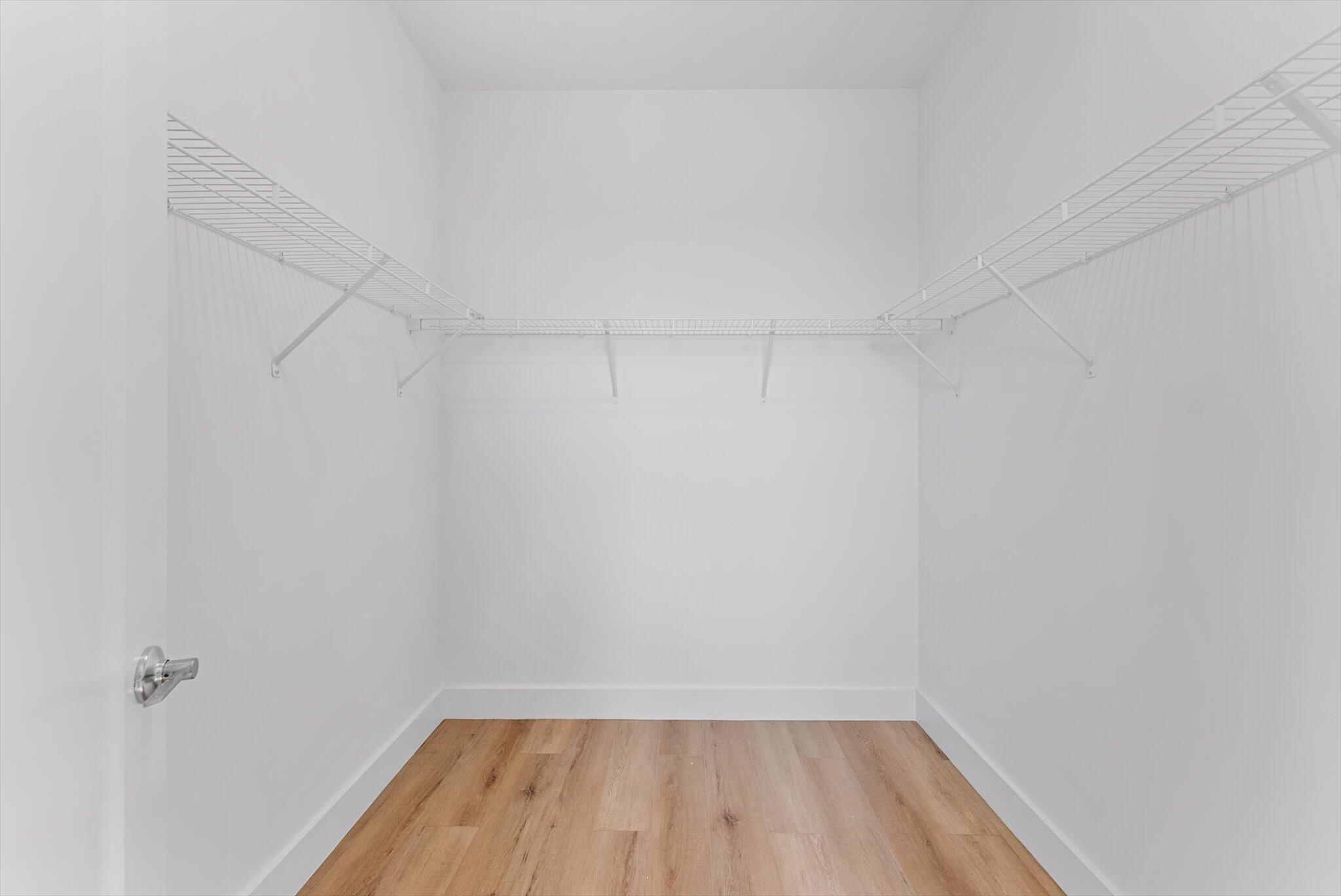 Lotus Palm - Residential