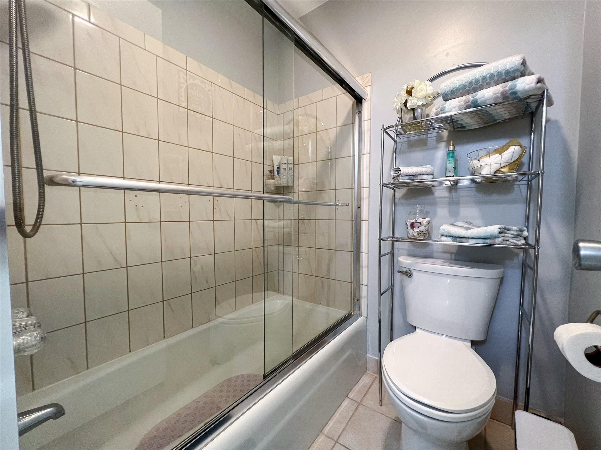 Bay Colony Club Condo - Residential Lease