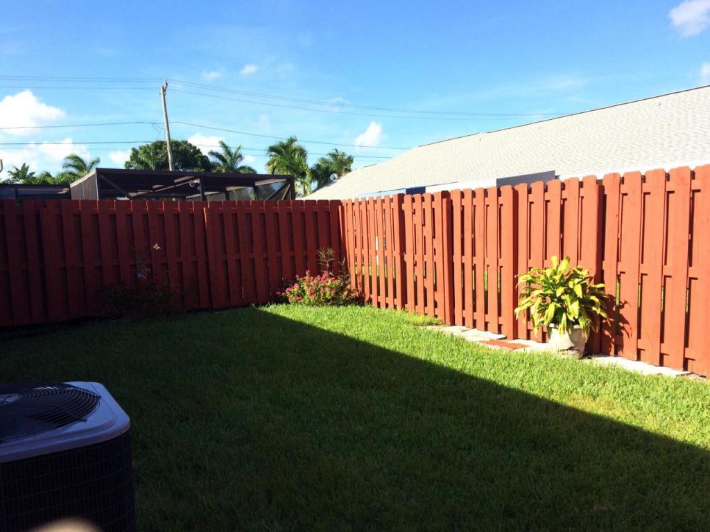 Lakeside Green - Residential