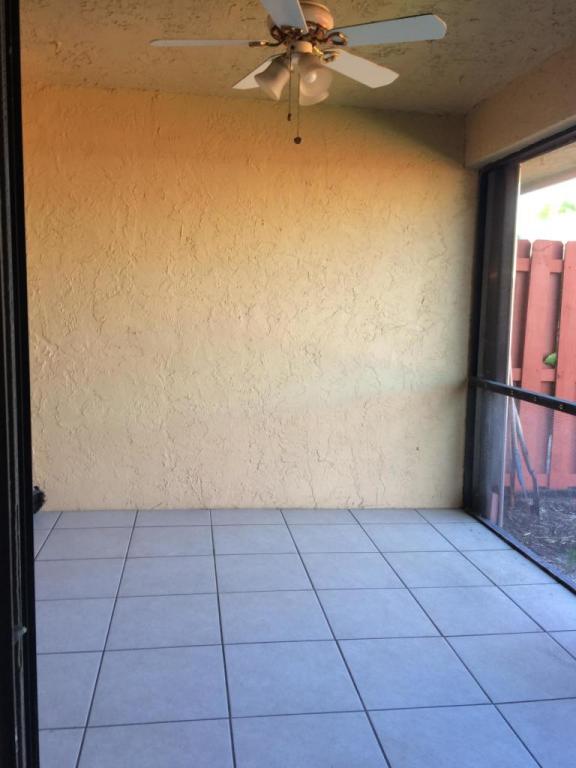 Lakeside Green - Residential