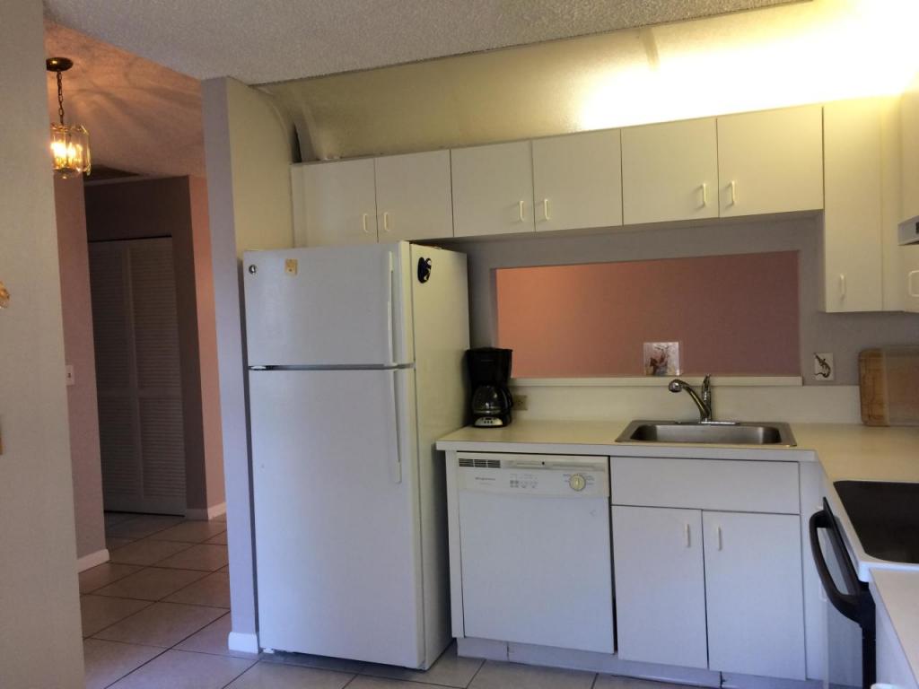 Lakeside Green - Residential