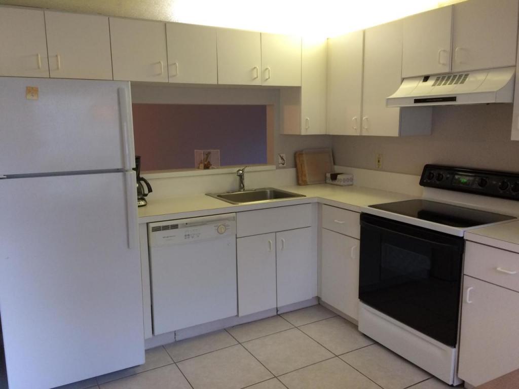 Lakeside Green - Residential