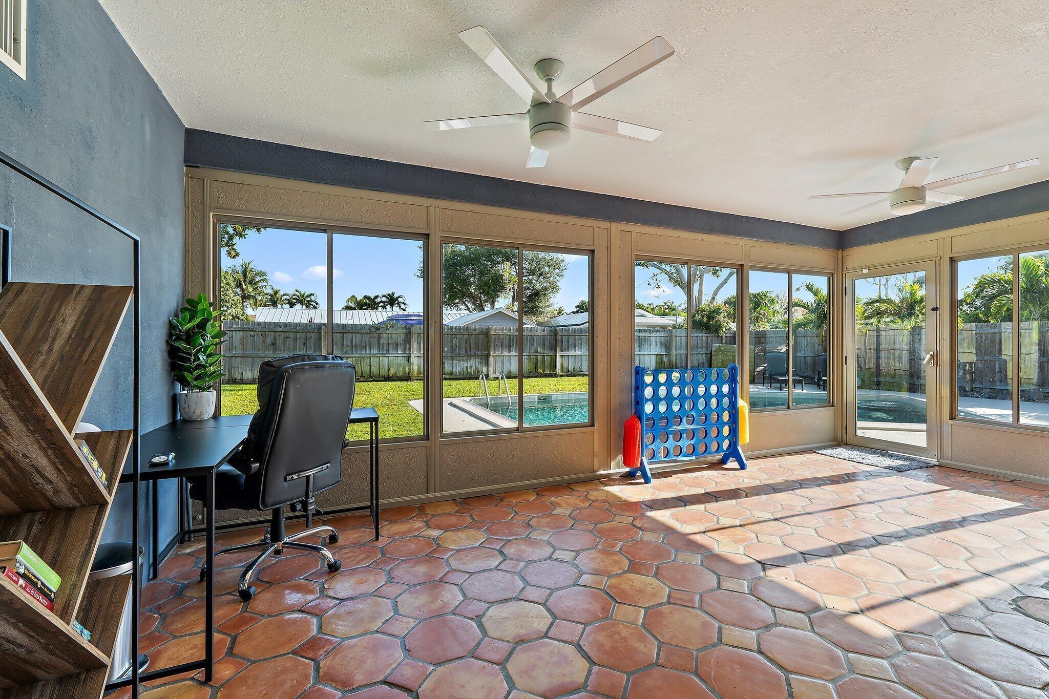 PALM BEACH GARDENS 6 - Residential