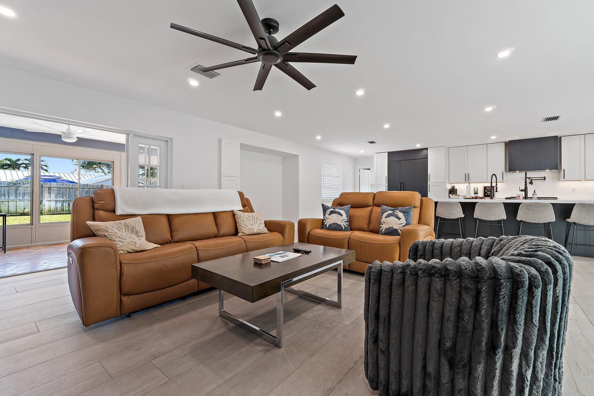 PALM BEACH GARDENS 6 - Residential