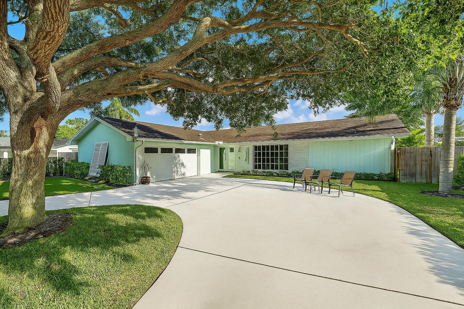 PALM BEACH GARDENS 6 - Residential