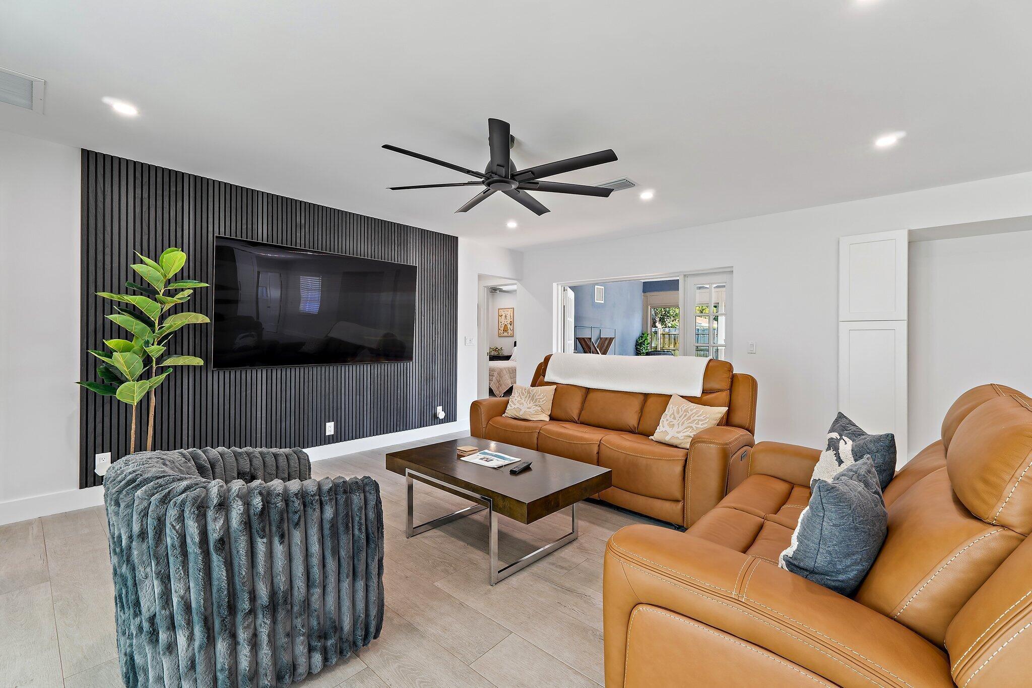 PALM BEACH GARDENS 6 - Residential