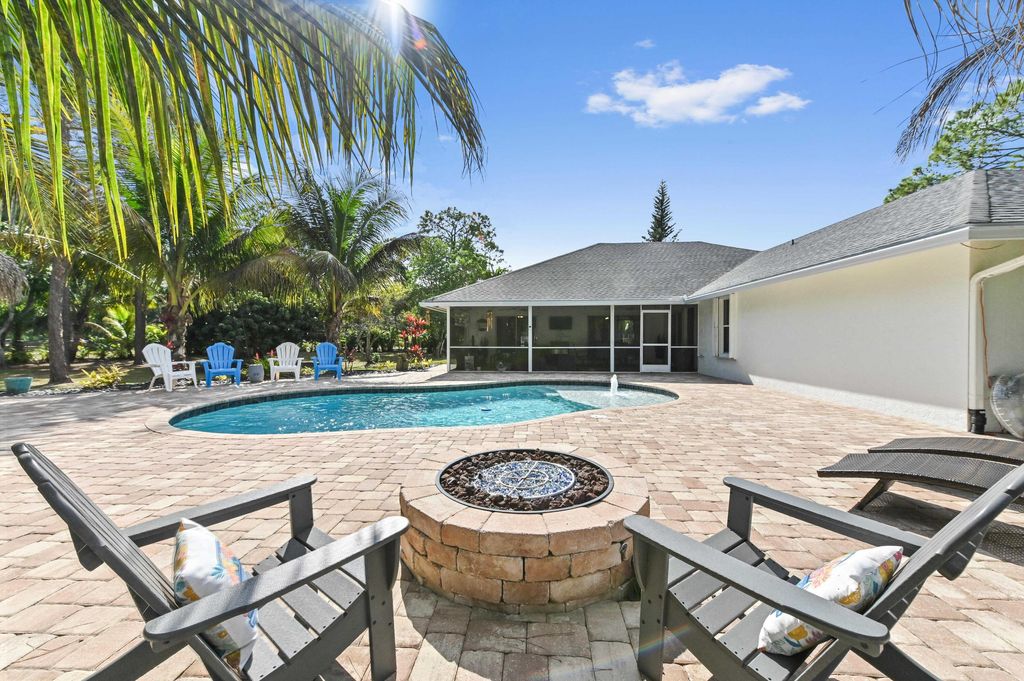 Photo of 13661 Persimmon Boulevard, West Palm Beach, FL 33411 (MLS # R11159005)