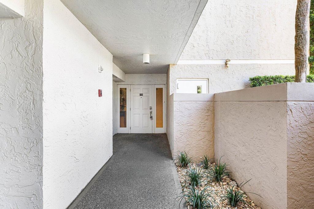 Photo of 6662 Boca Del Mar Drive #118, Boca Raton, FL 33433 (MLS # R11100606)