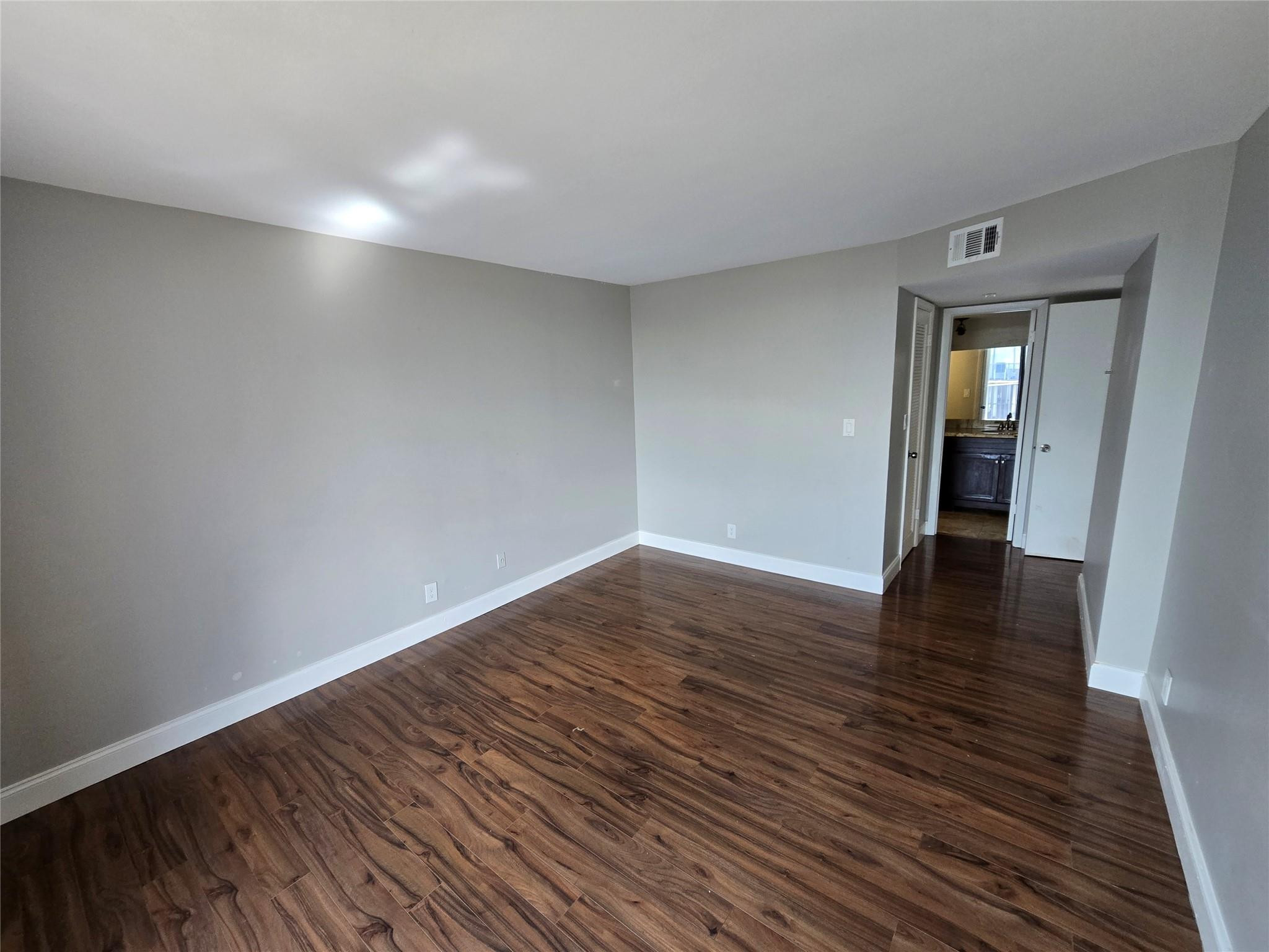 Blue Lake Apts Condo - Residential Lease