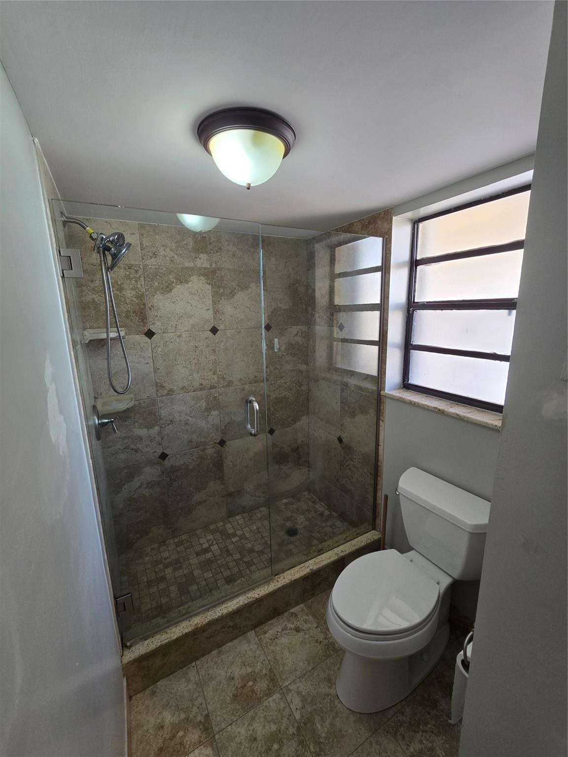 Blue Lake Apts Condo - Residential Lease