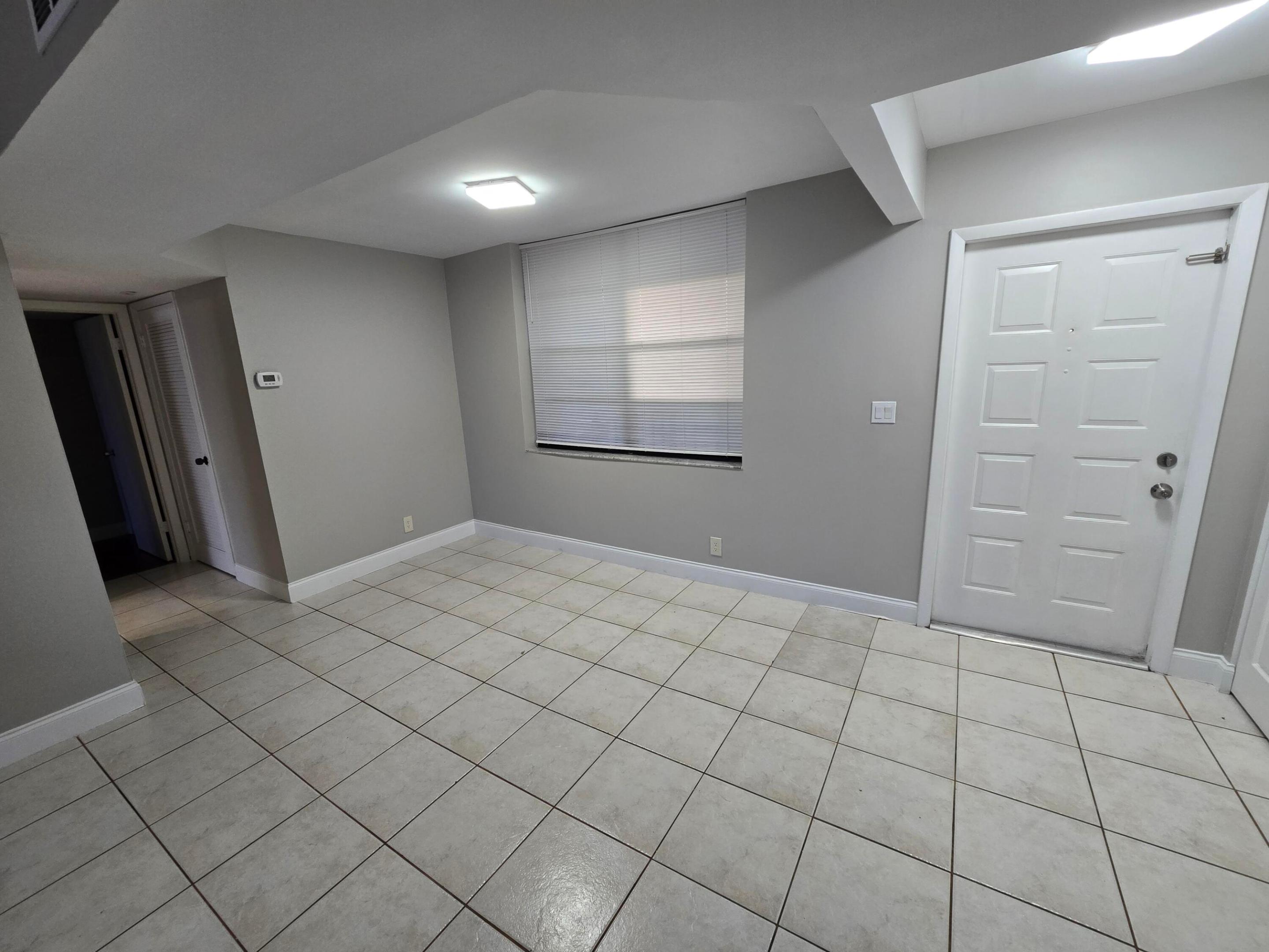 Blue Lake Apts Condo - Residential Lease