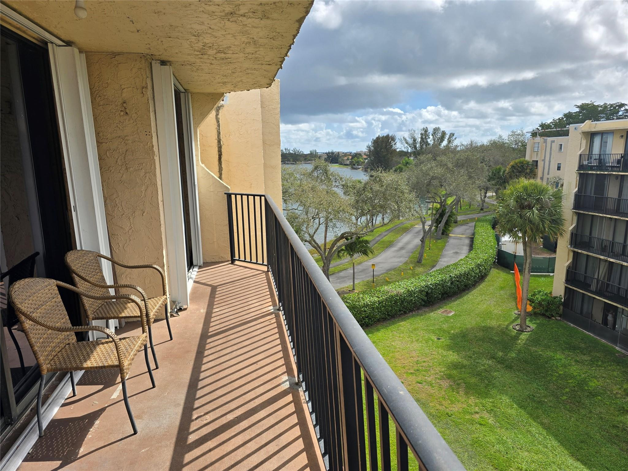 Blue Lake Apts Condo - Residential Lease