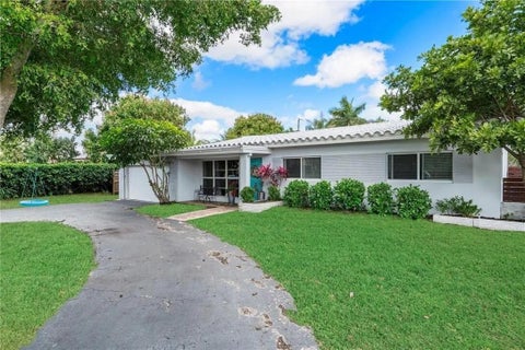 Tiny photo for 1949 WINDWARD Drive, Lauderdale By The Sea, FL 33062 (MLS # B26084956)