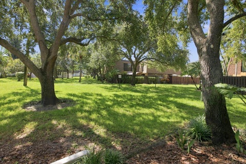 Tiny photo for 2906 SW 21st Terrace #311D, Delray Beach, FL 33445 (MLS # B26089595)