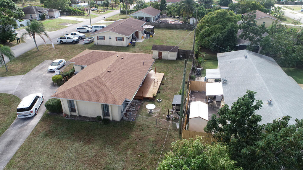 PLANTATION VILLAGE UNREC ON AM-8 - Residential Income