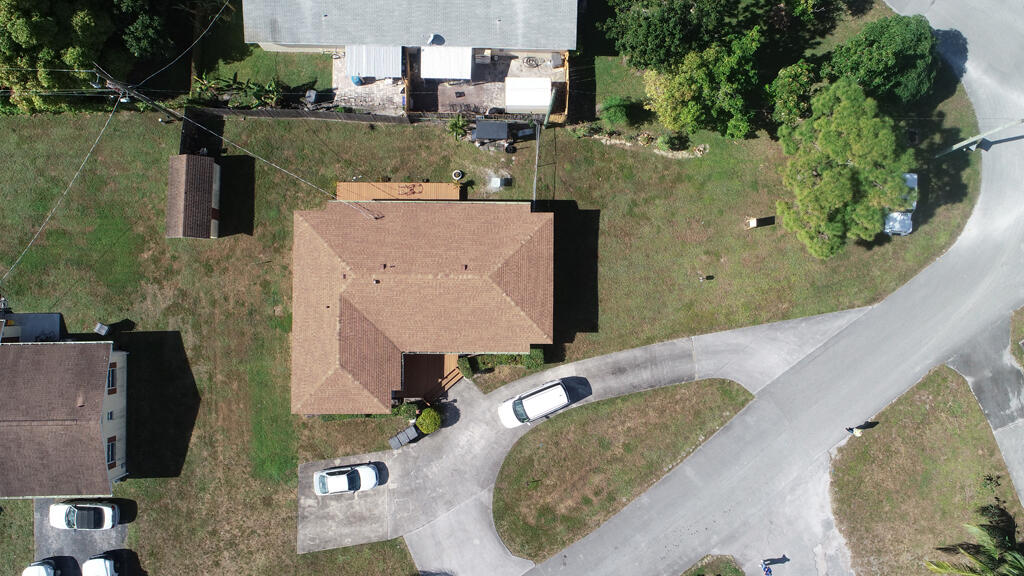 PLANTATION VILLAGE UNREC ON AM-8 - Residential Income