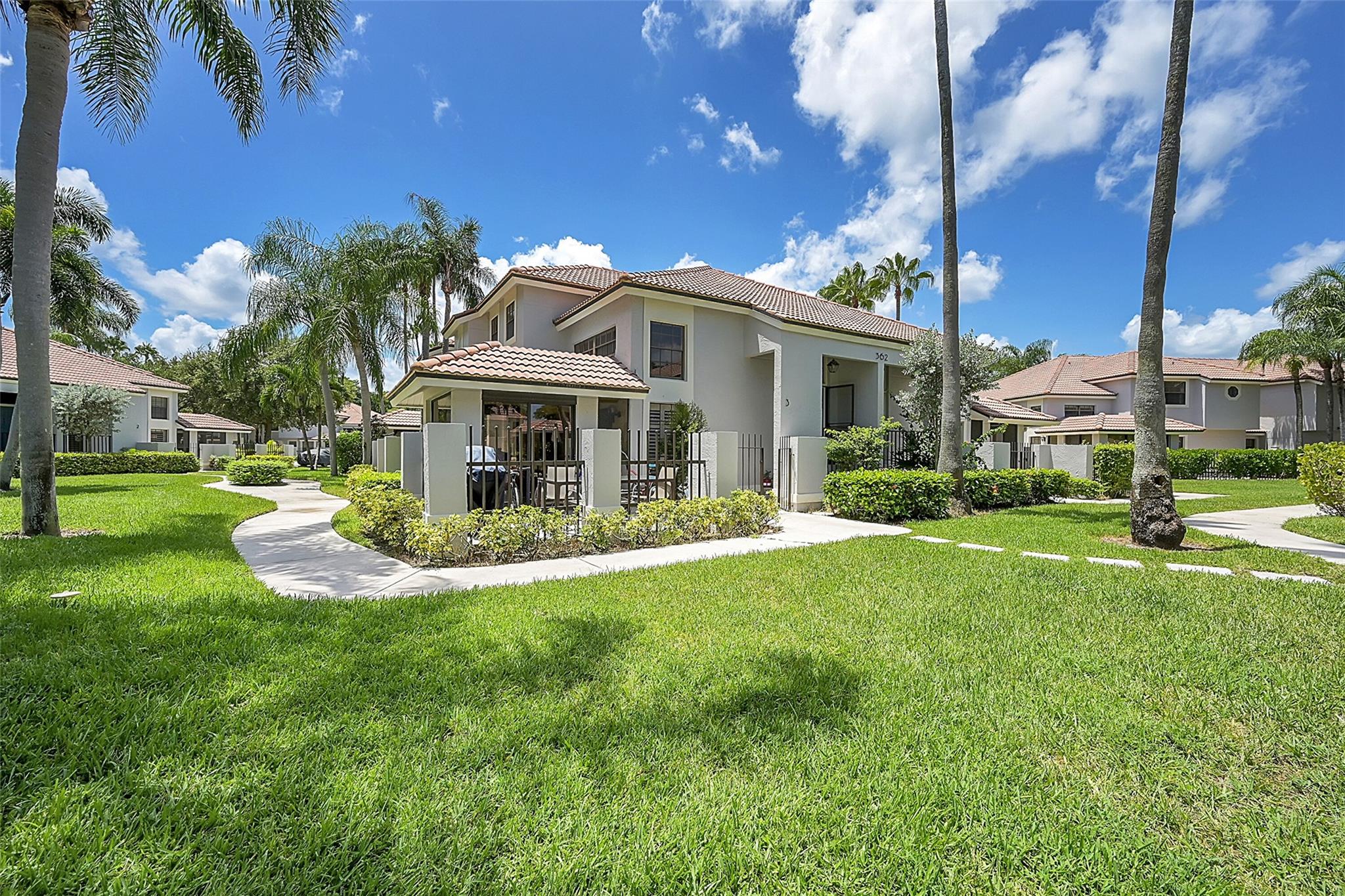 362 Prestwick Cir 3