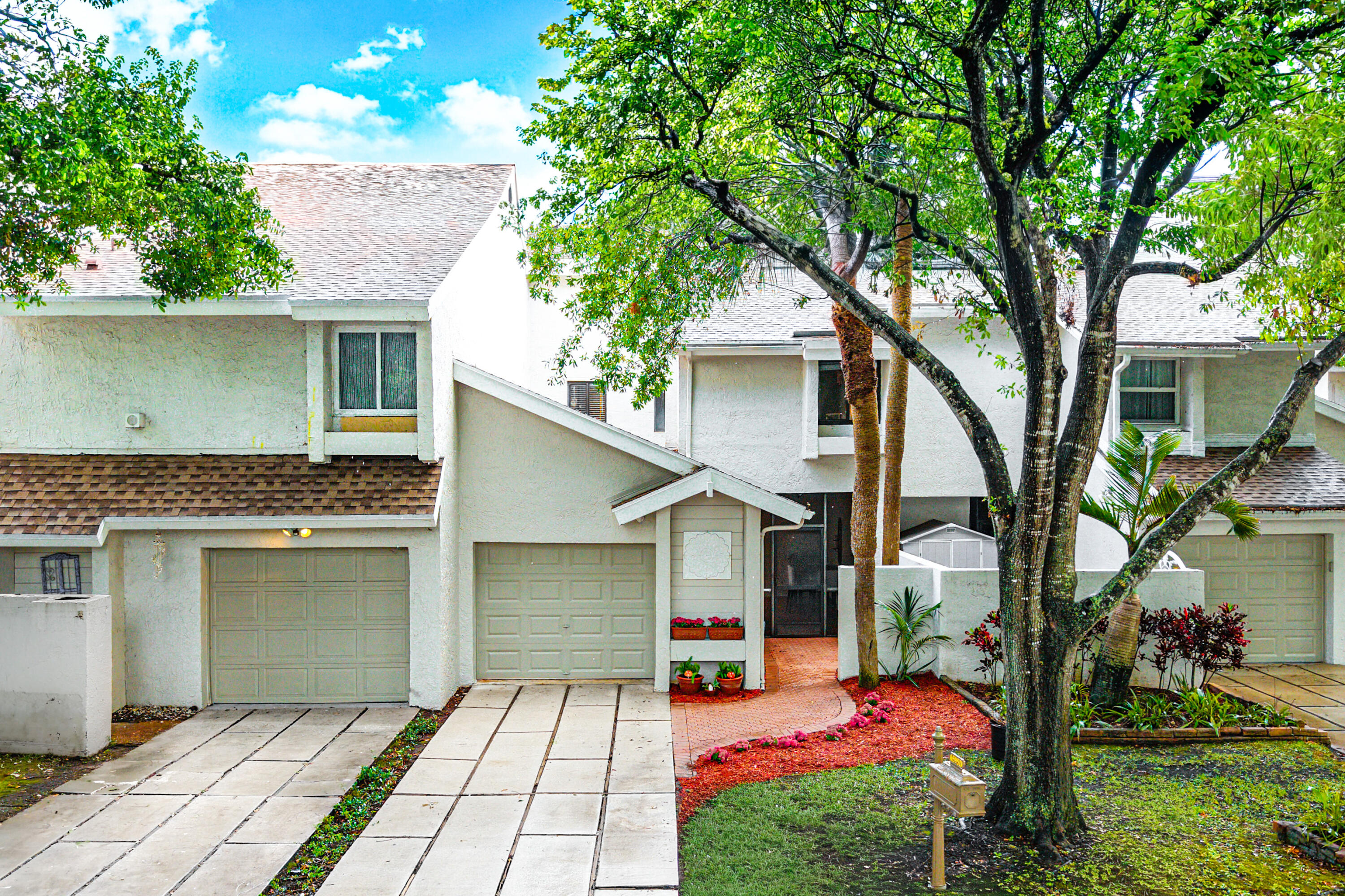 FAIRWAY VILLAGE - Residential