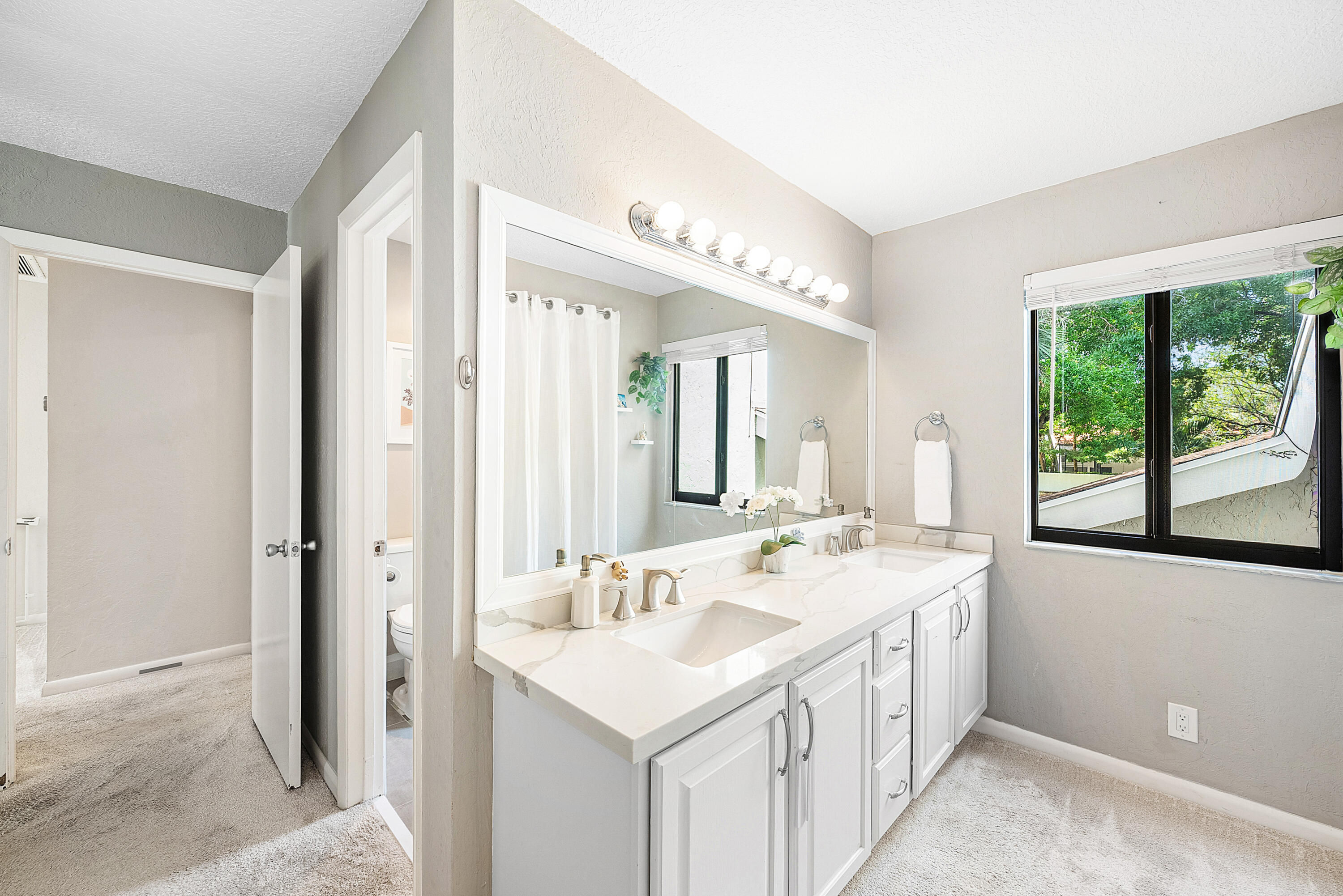 FAIRWAY VILLAGE - Residential