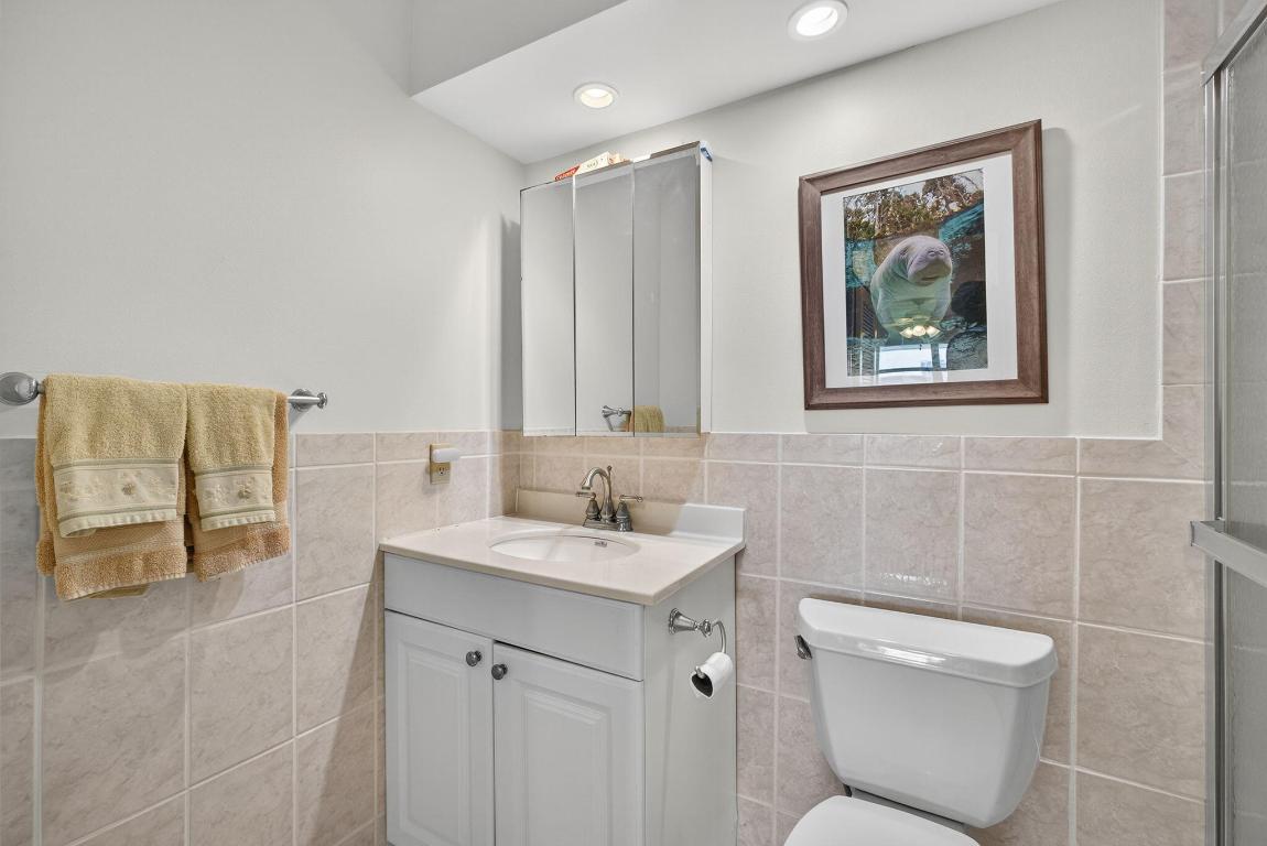 SHORE CLUB APTS B & C COND - Residential