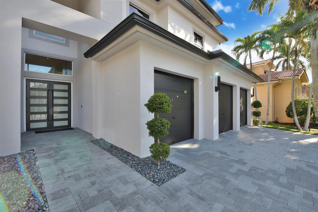 Mizner Country Club - Residential