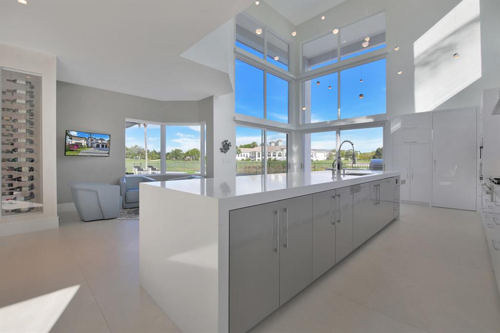 Mizner Country Club - Residential