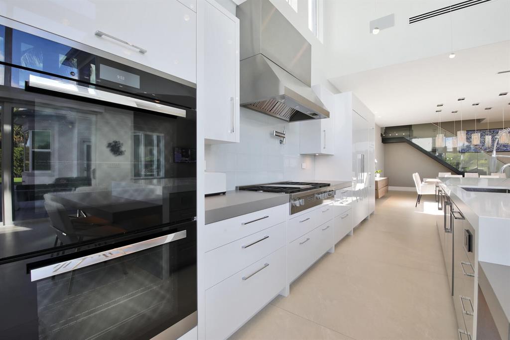 Mizner Country Club - Residential