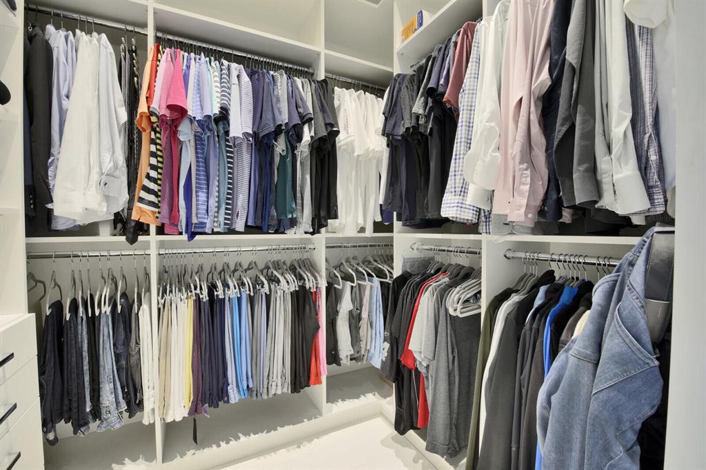 Mizner Country Club - Residential