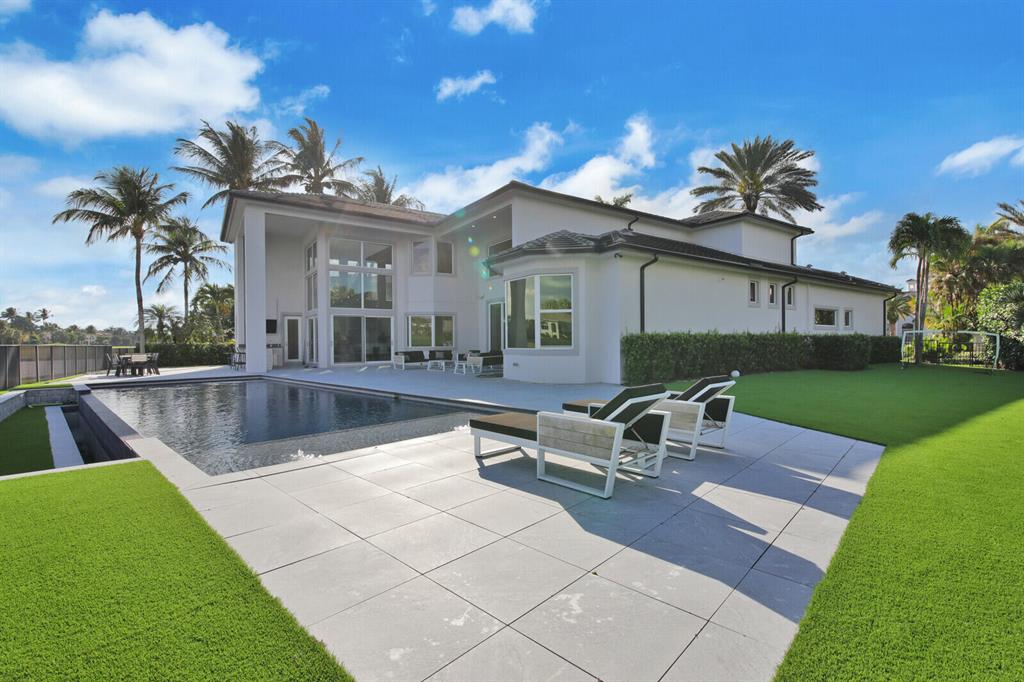 Mizner Country Club - Residential